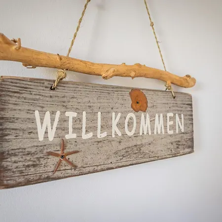 Holiday home Gaenseweg 5a Haus Backbordhus